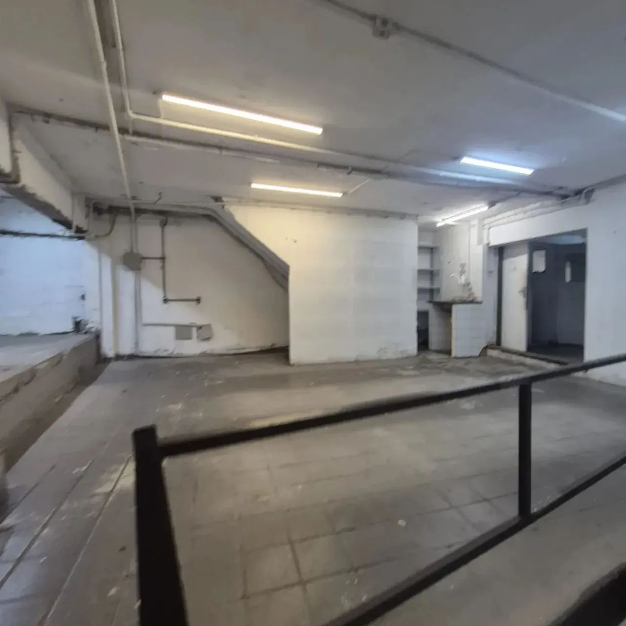 Alugo Lojão Meier Dias  d Cruz 79 aprox 240m² loja +  100m² girau 12m de frente otima loca - Foto 8