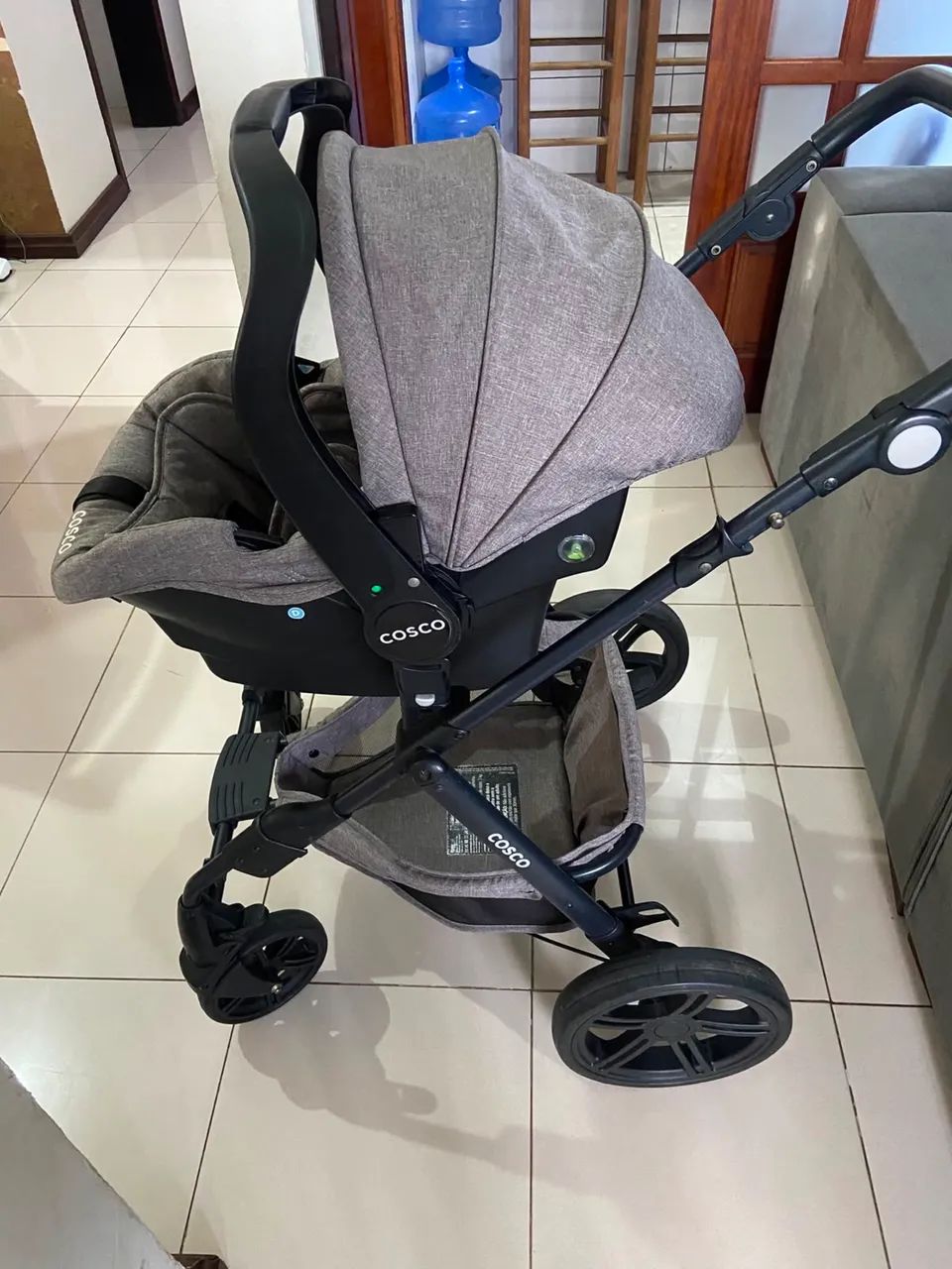 Carrinho de bebê. - Foto 5