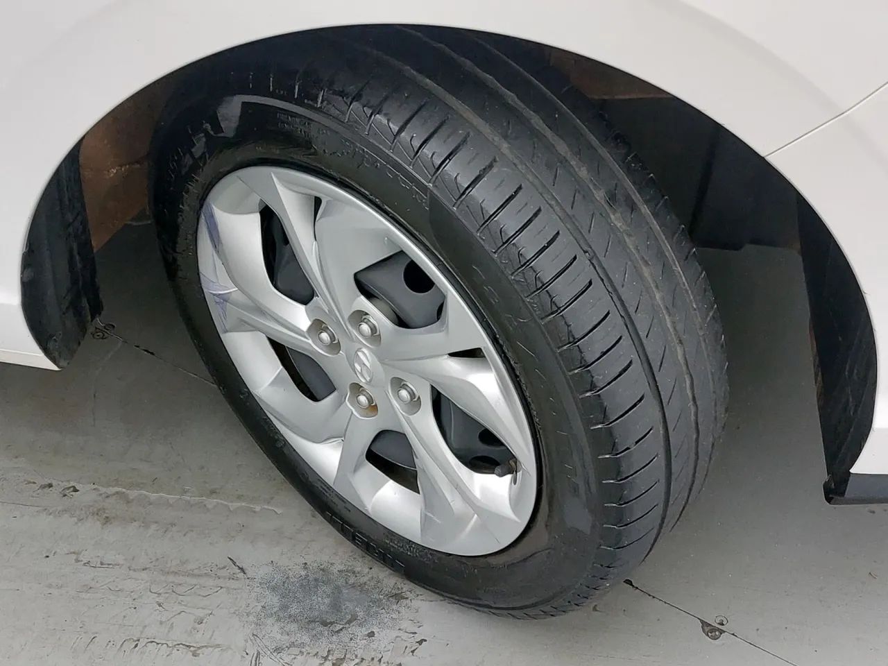Hyundai HB20S Comfort Plus 1.0 TB Flex 12V Mec., foto 13 de 18