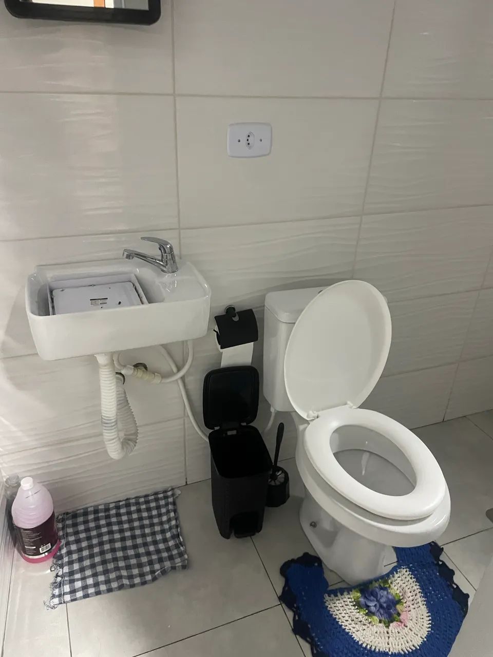 Aluga se kitnet mobiliada - Foto 4