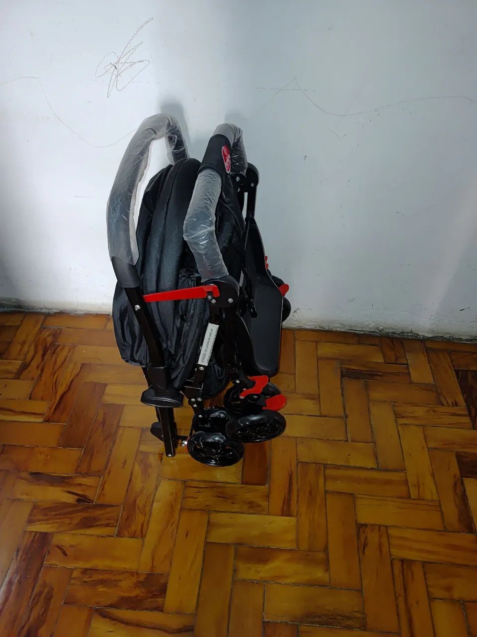Carrinho de bebê novo - Foto 5