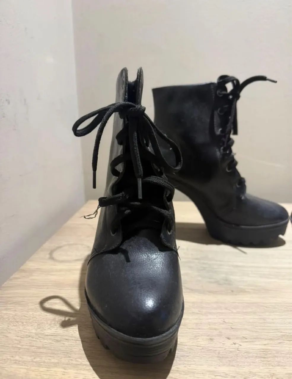Bota 37 semi nova  - Foto 3