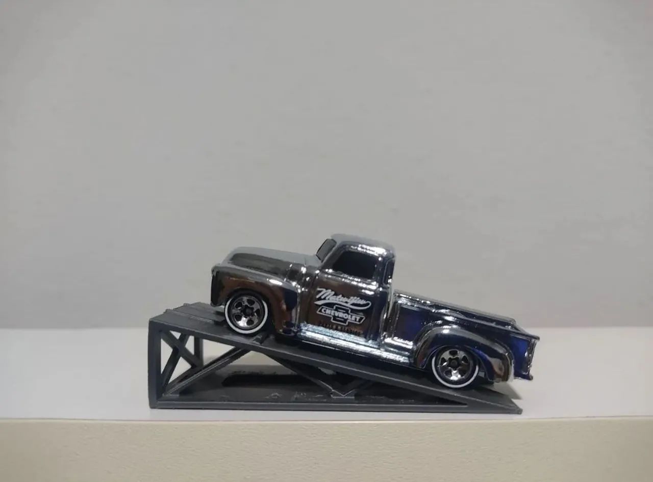 HOT WHEELS 52 CHEVY CLASSICS (CROMADO) - Foto 5