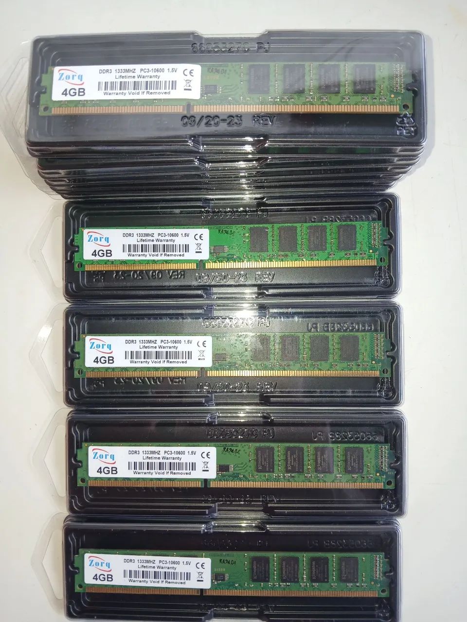 MEMÓRIA RAM DDR3 4 GB FREQUÊNCIA 1600 PRA COMPUTADOR 