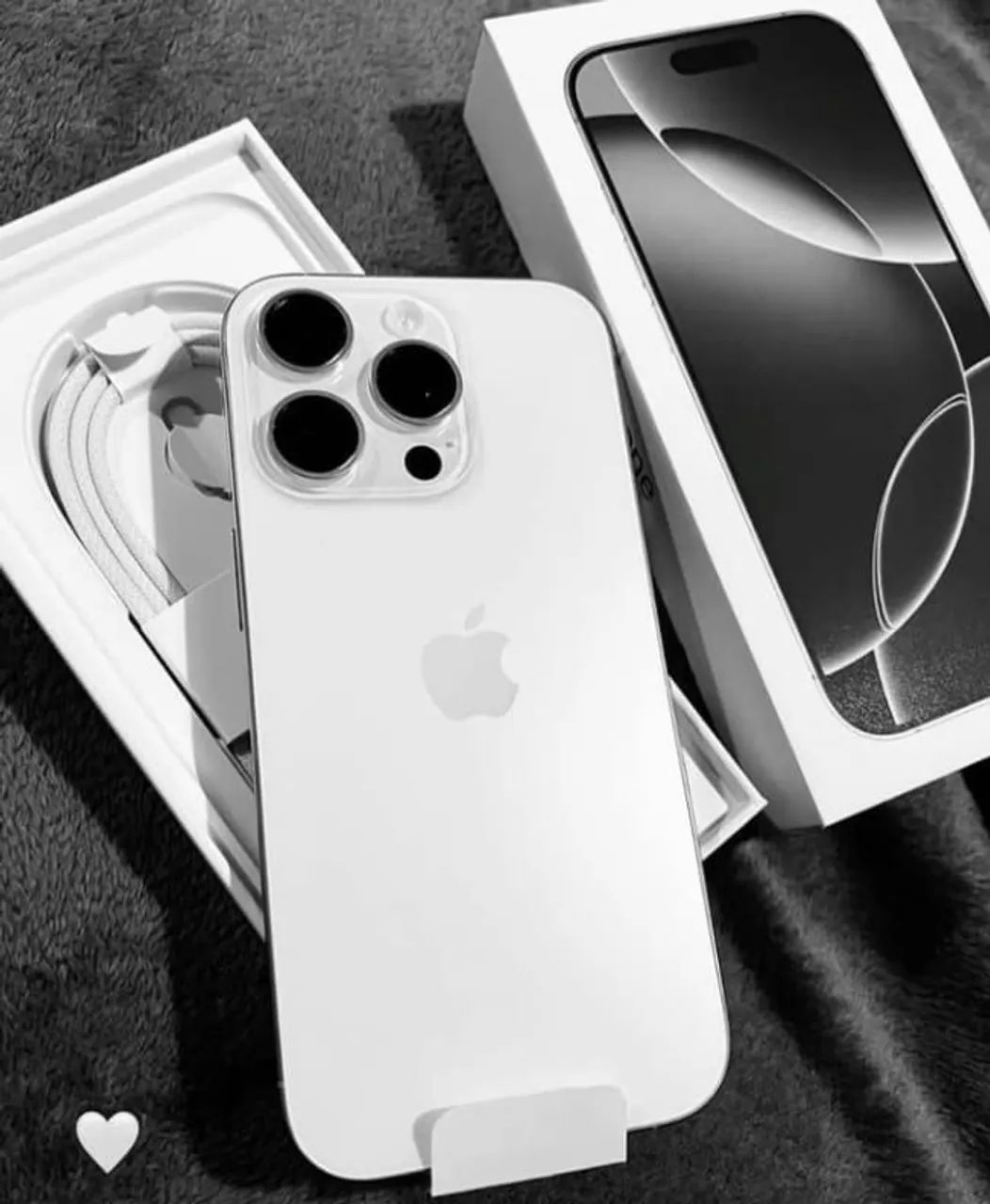 iPhone 15 Pro Max Branco 256 GB 6 meses de garantia 