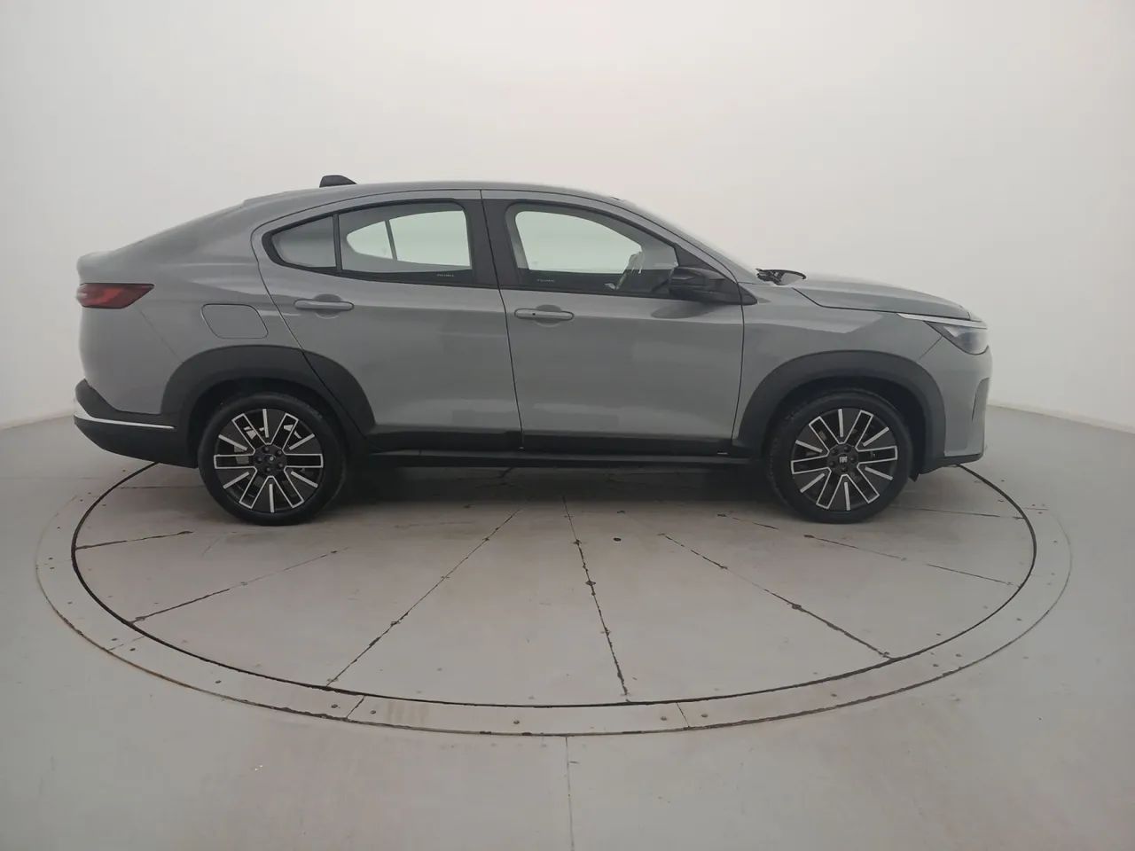 Fiat Fastback Audace 200 TB AUT (hibrído) 2026 - Foto 6