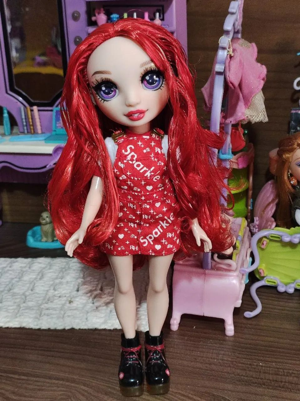 Boneca rainbow high rubi  - Foto 3