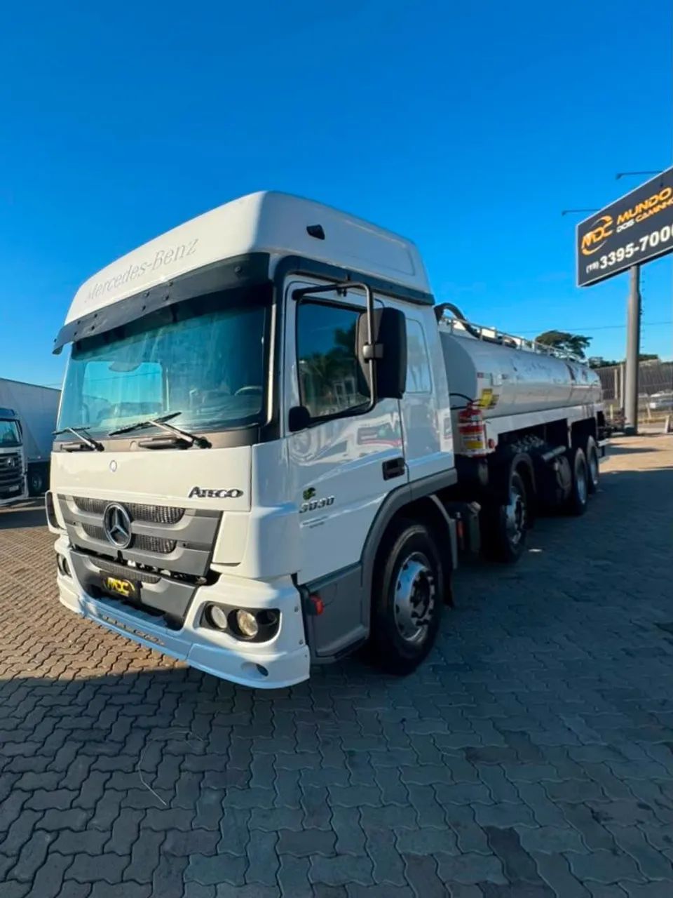 MB Atego 3030 ANO 2019 AUTOMATICO 8X2 TANQUE