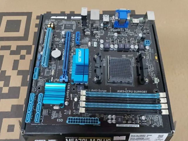 Placa Mãe AM3+ Asus M5A78L-M PLUS/USB3 (NOVA) - Foto 4