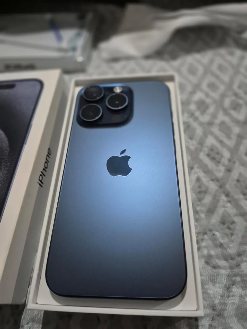 iPhone 15 pro 128 gb na caixa - bateria 84% - Foto 4