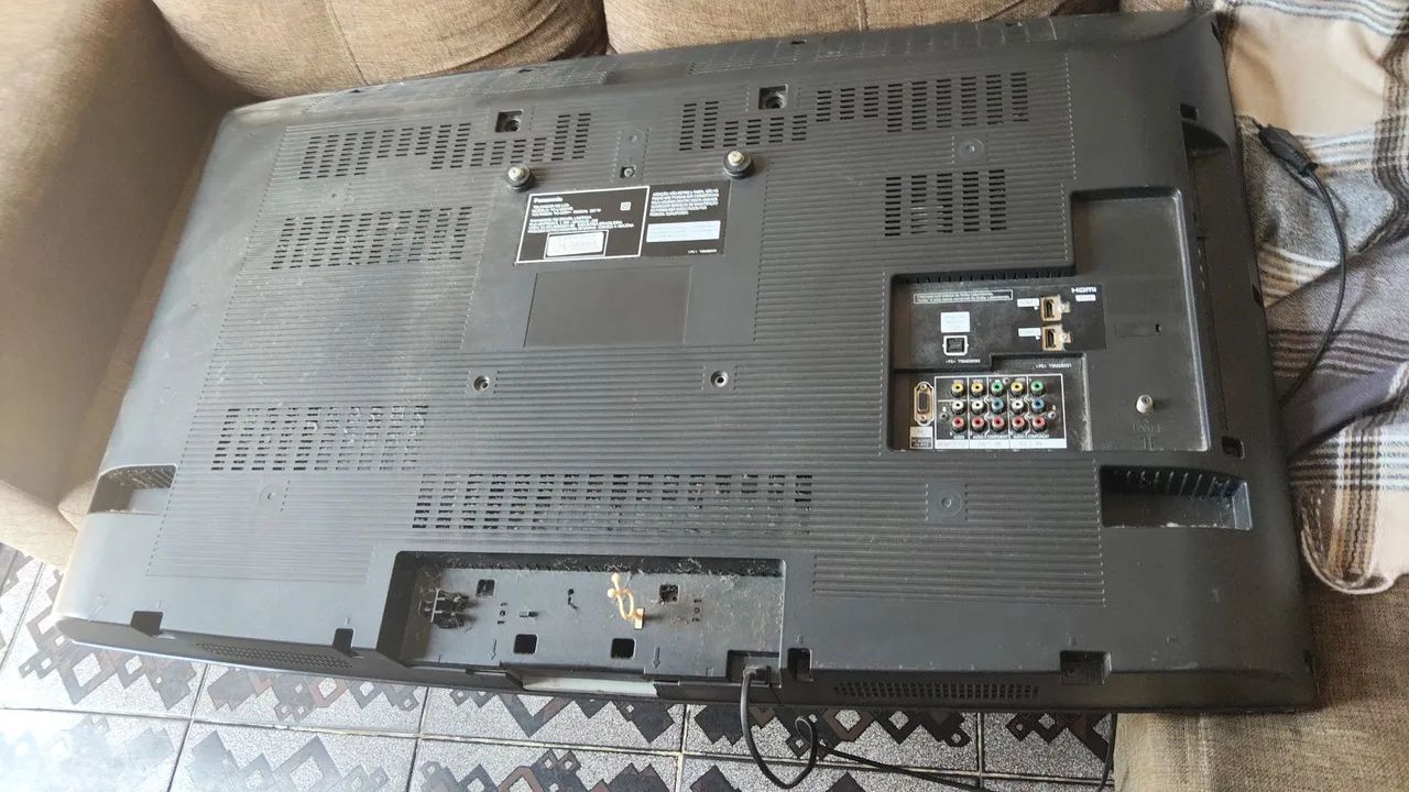 Televisão não é smart - Foto 3