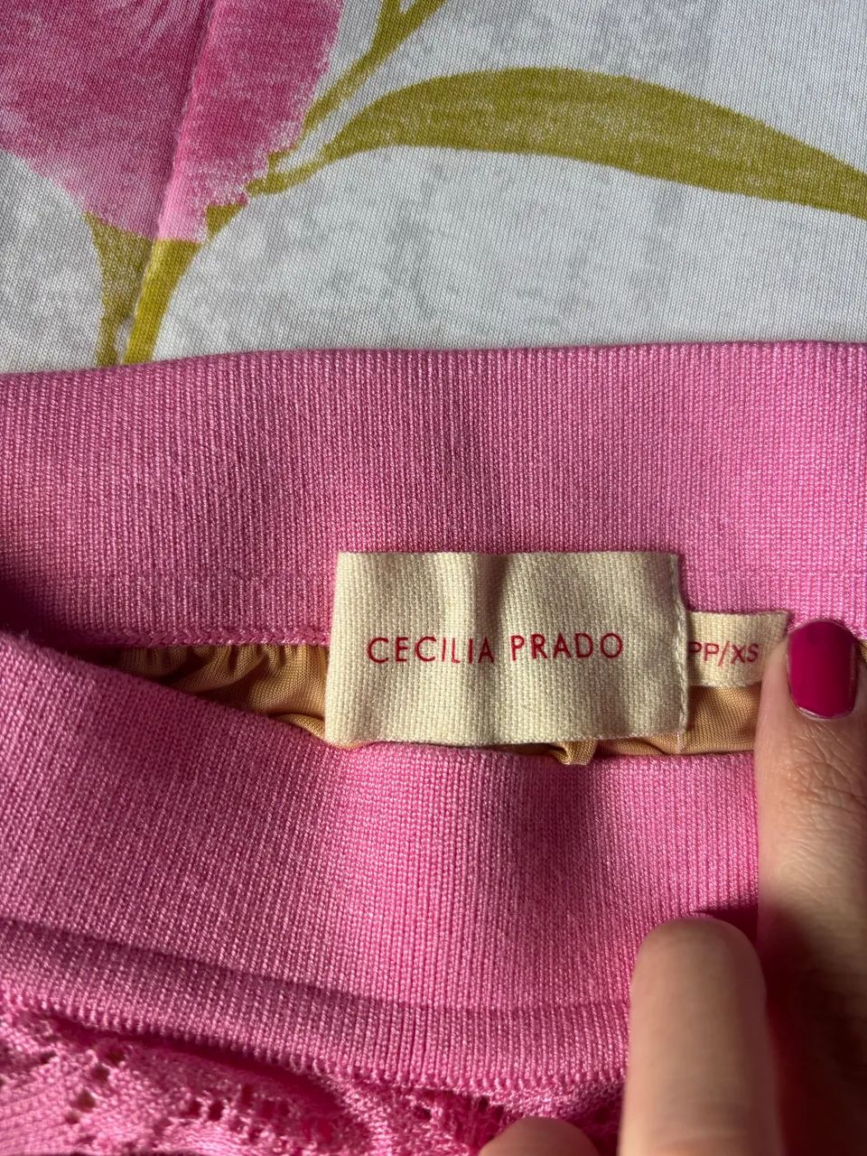 conjunto rosa, saia e blusa - Foto 4