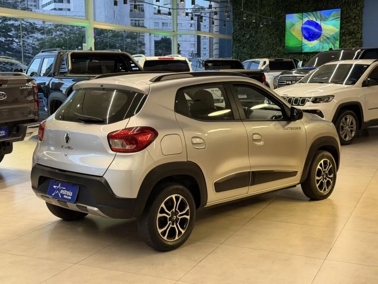 Renault Kwid Outsider 1.0 Flex 12V 5P Mec. 2020 - Foto 2