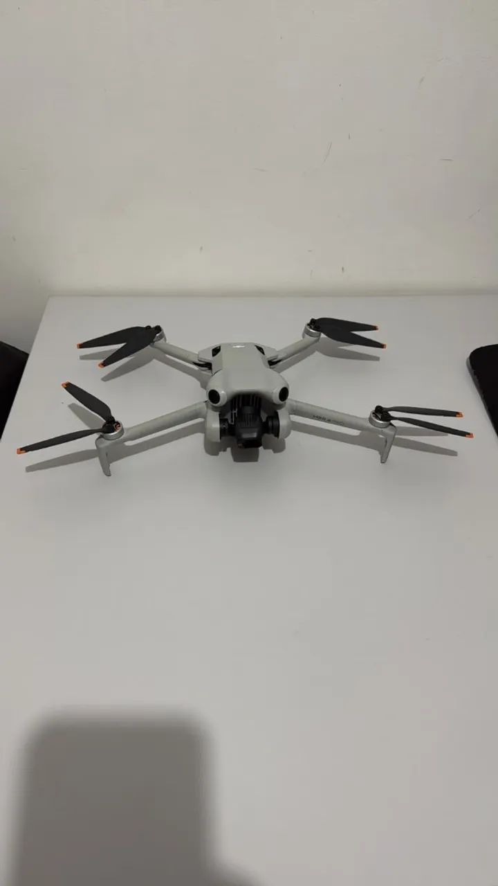 Drone DJI mini 4 Pro fly more combo