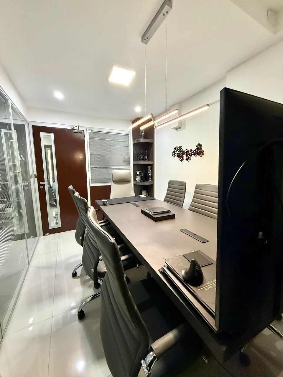 Sala comercial de Alto padrão - perto do Salvador Shopping  - Foto 4