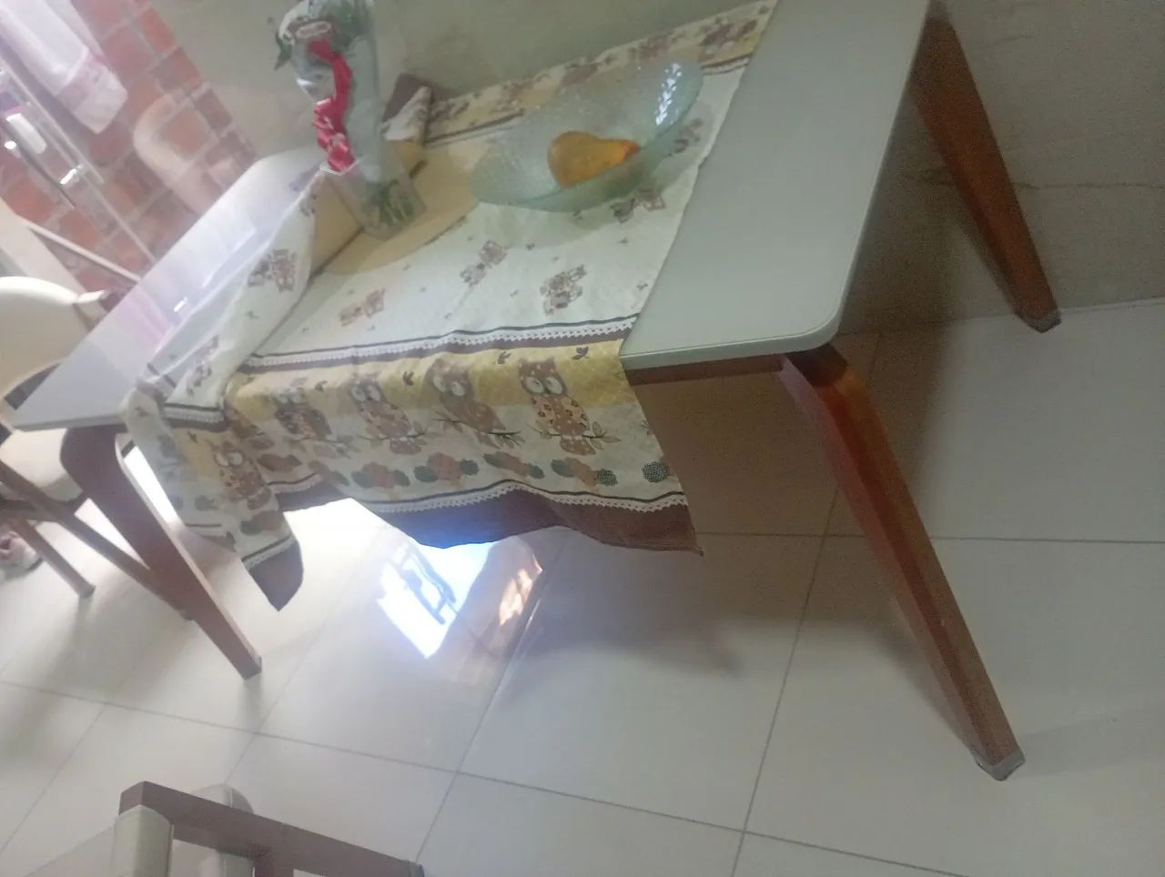 Mesa de Jantar em Madeira Maciça  - Foto 4
