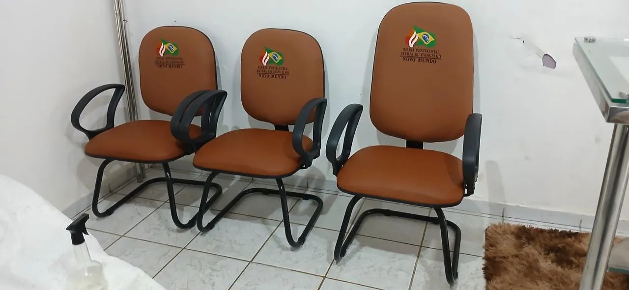 Capotaria dos bancos da sua igreja  - Foto 5