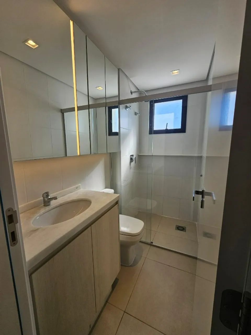 Loft mobiliado e com garagem no Hugo Lange - Foto 4
