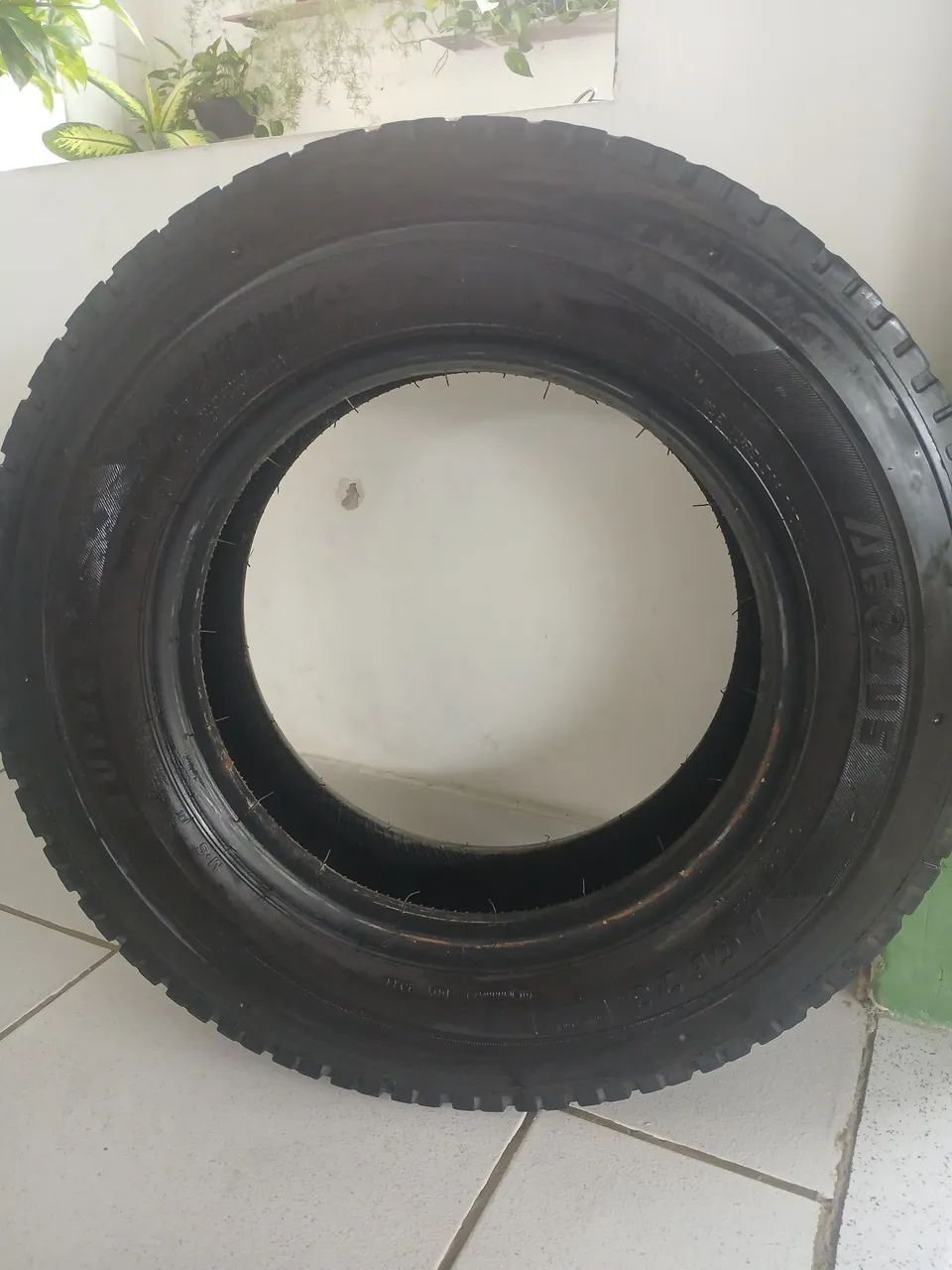 Pneu Aro 17.5 para caminhão  - Foto 5