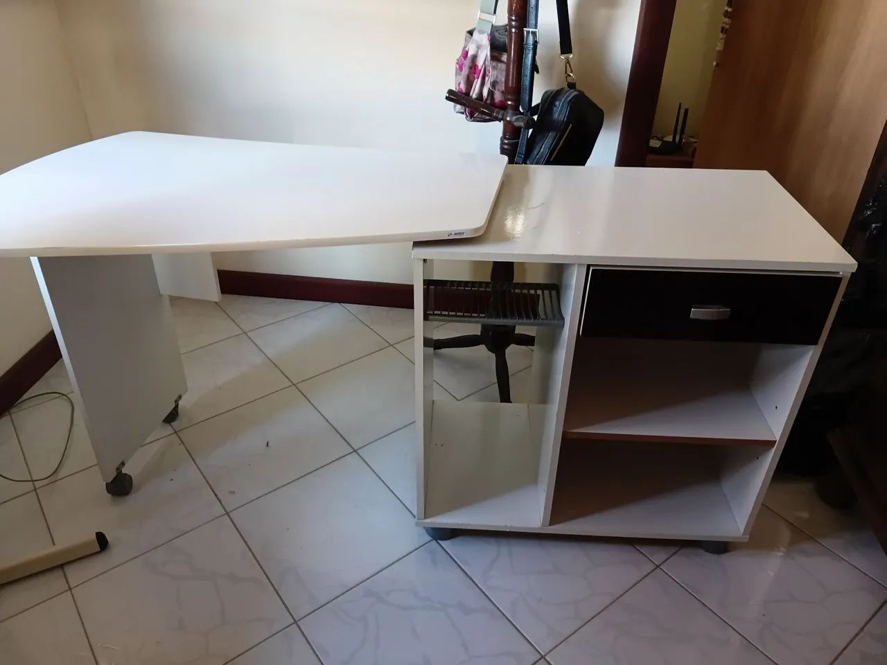 Escrivaninha articulada  - Foto 2