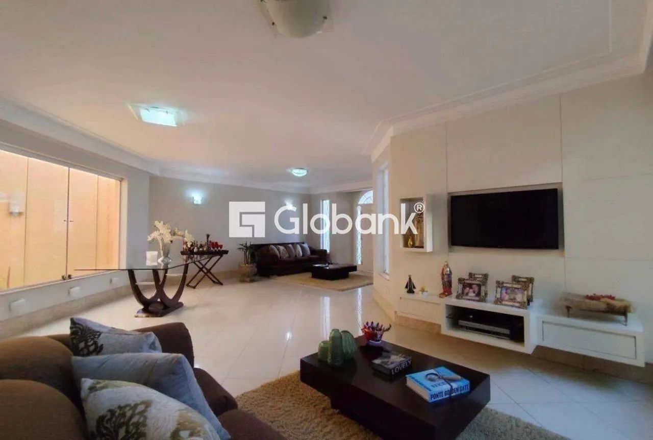 Casa para locação Melo 450m2, 3 quartos sendo 1 suíte. - Foto 5