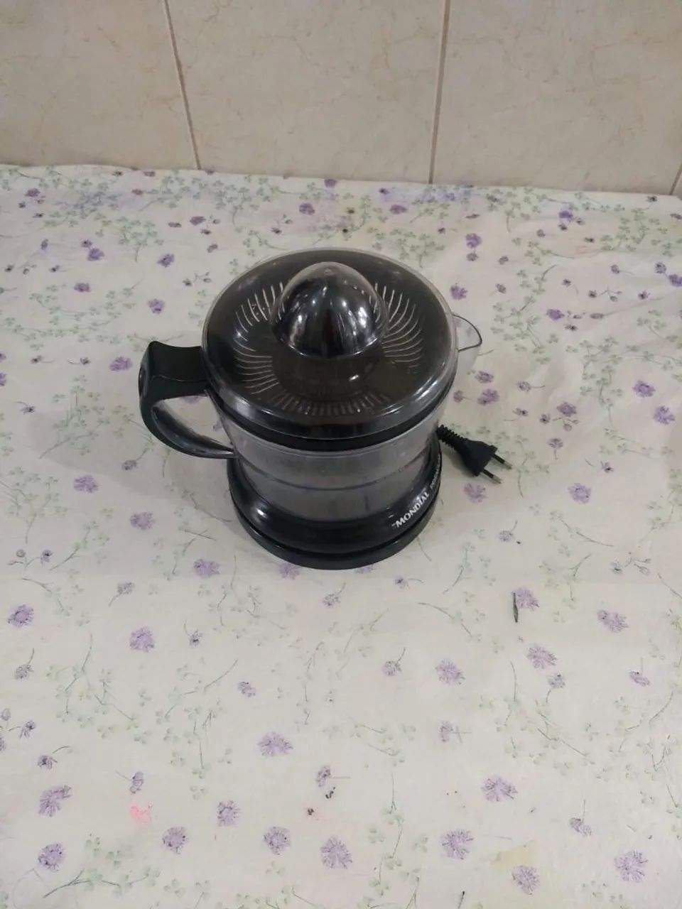 VENDE-SE ESPREMEDOR DE FRUTAS MONDIAL PREMIUM - R$ 50,00 - Foto 4