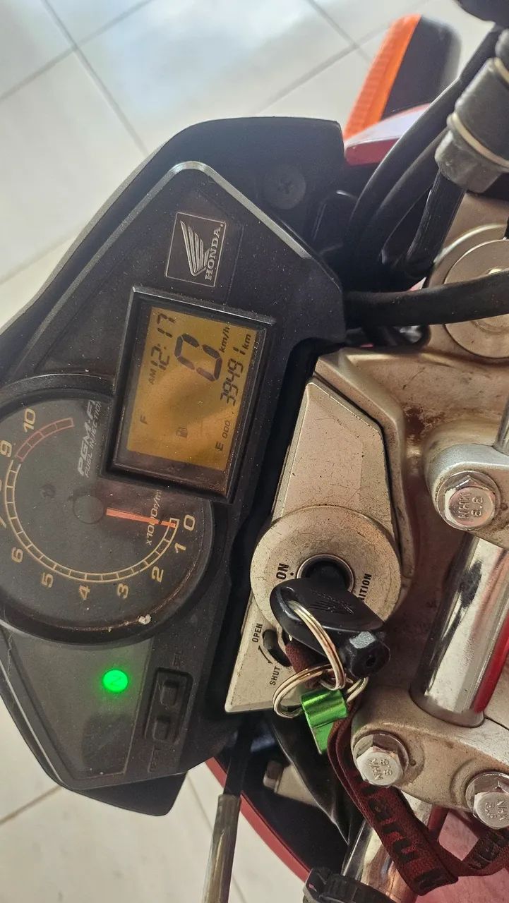 CB 300 - Foto 3