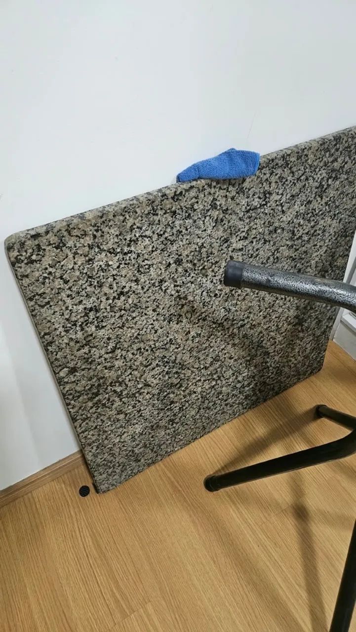 Mesa de granito 4 cadeiras  - Foto 2
