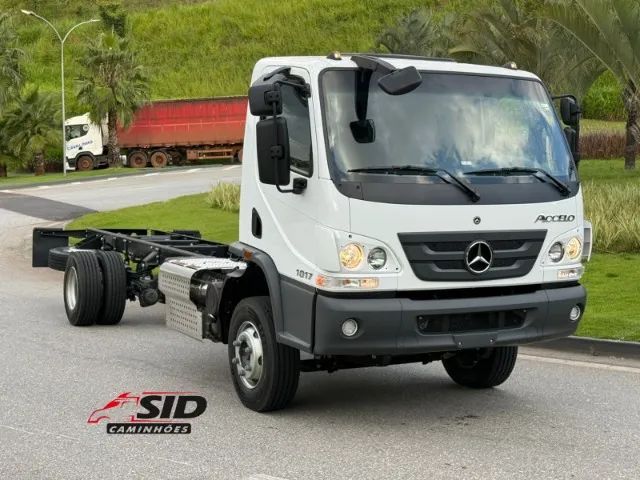 Mb Accelo 1017 Zero 2025 