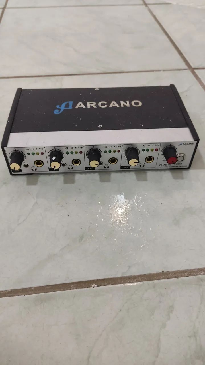 Amplificador de Fones Arcano