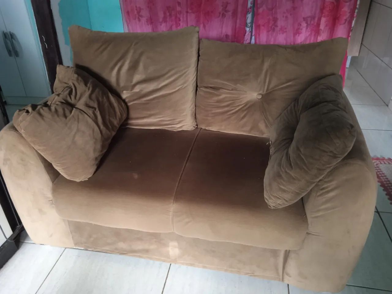 Sofá de 2 lugares 