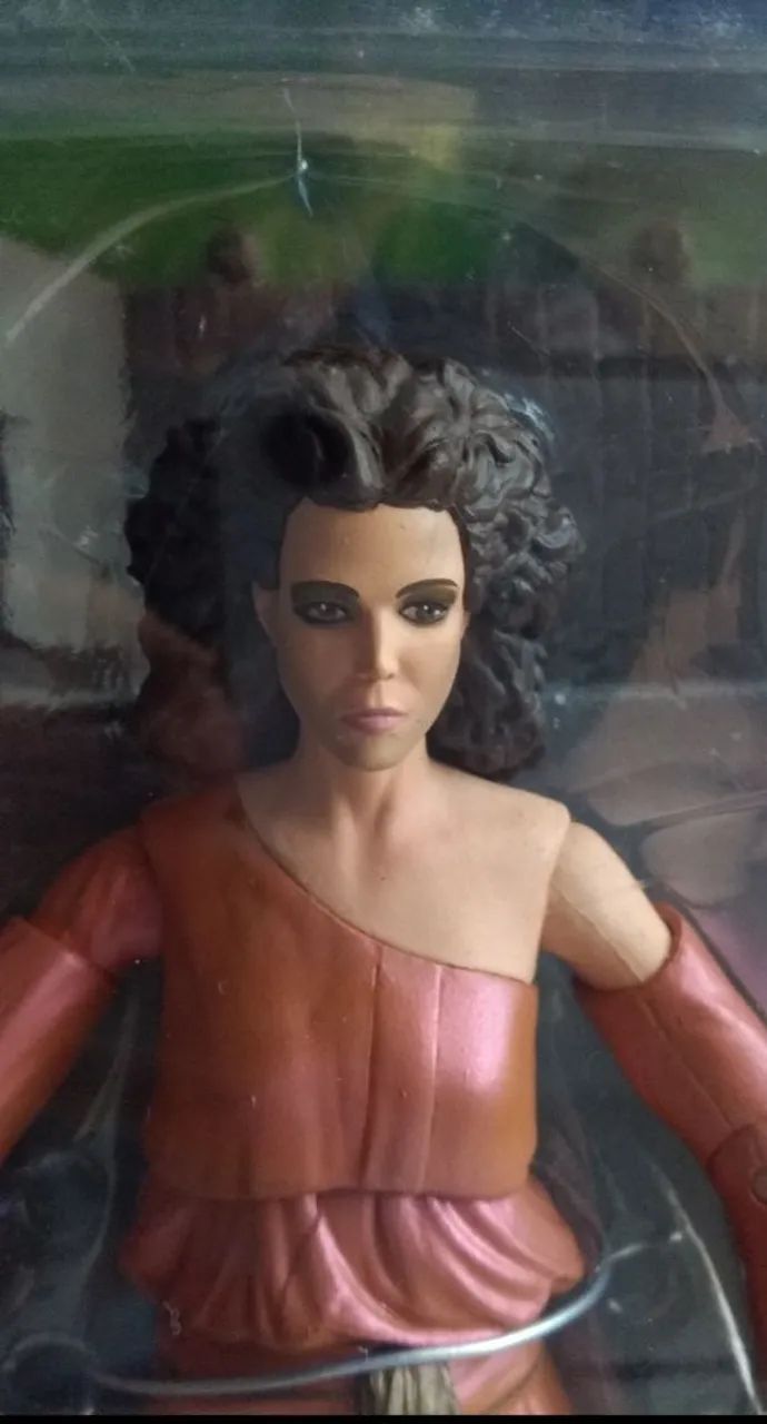 Diamond Select Ghostbusters - Os Caça Fantasmas Dana Barrett (18cm) - Foto 2