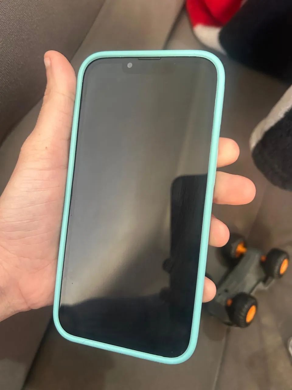 iPhone 13 quero 12 pro max ou 1500 câmera frontal parou e traseira trincada 