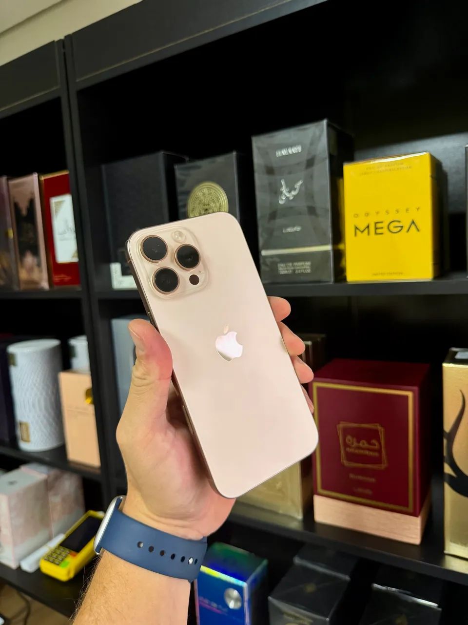 iPhone 16 Pro Max 256GB - Foto 2