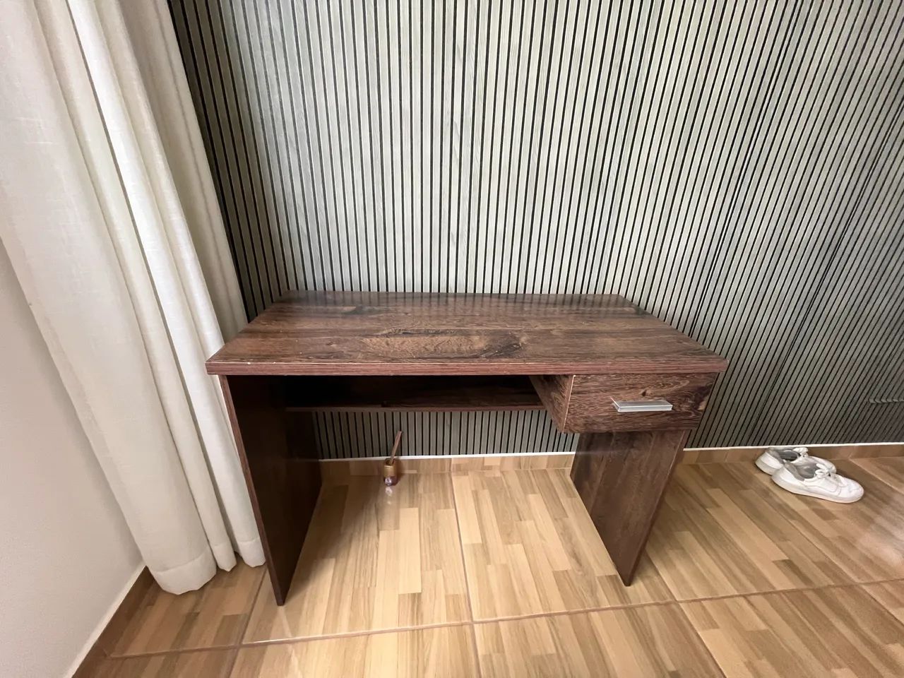 Mesa de escritório/ escrivaninha  - Foto 2