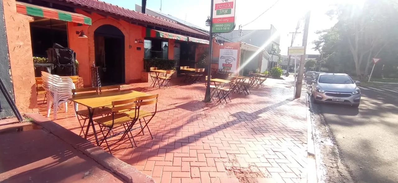 Casa Comercial à Venda no Carandá Bosque