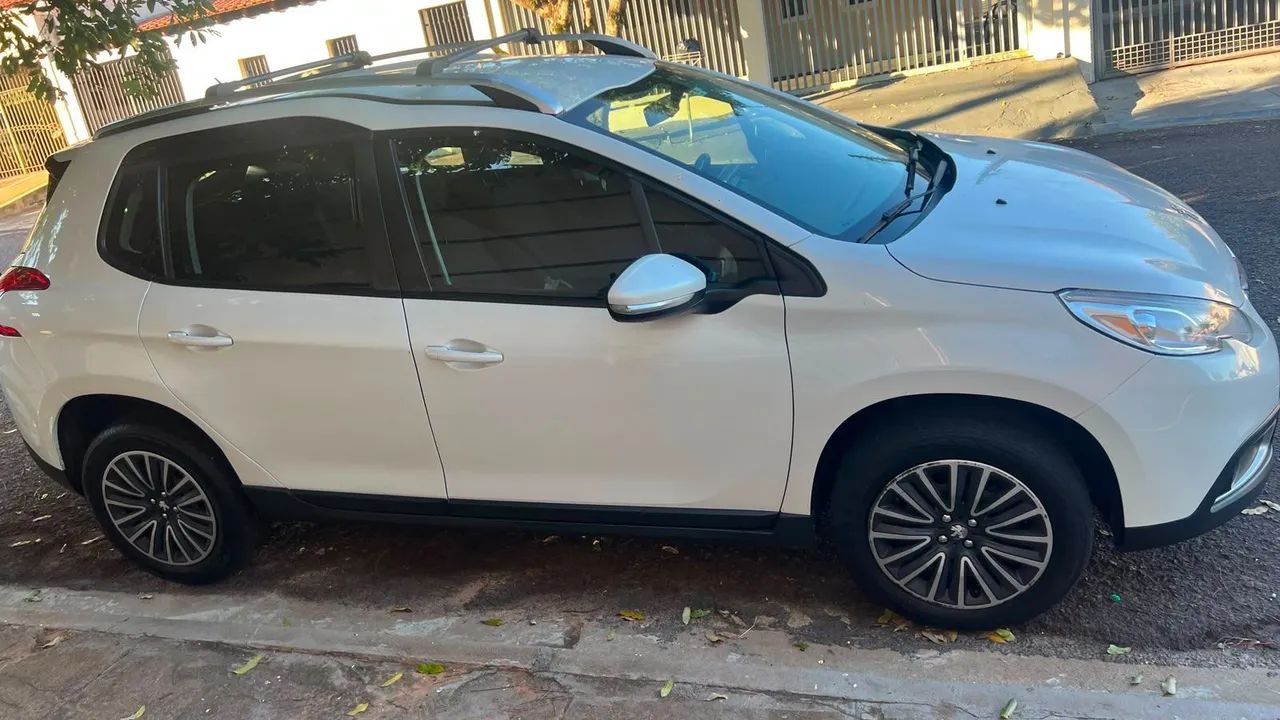 Peugeot 2008 ALLURE 1.6 16V 2018