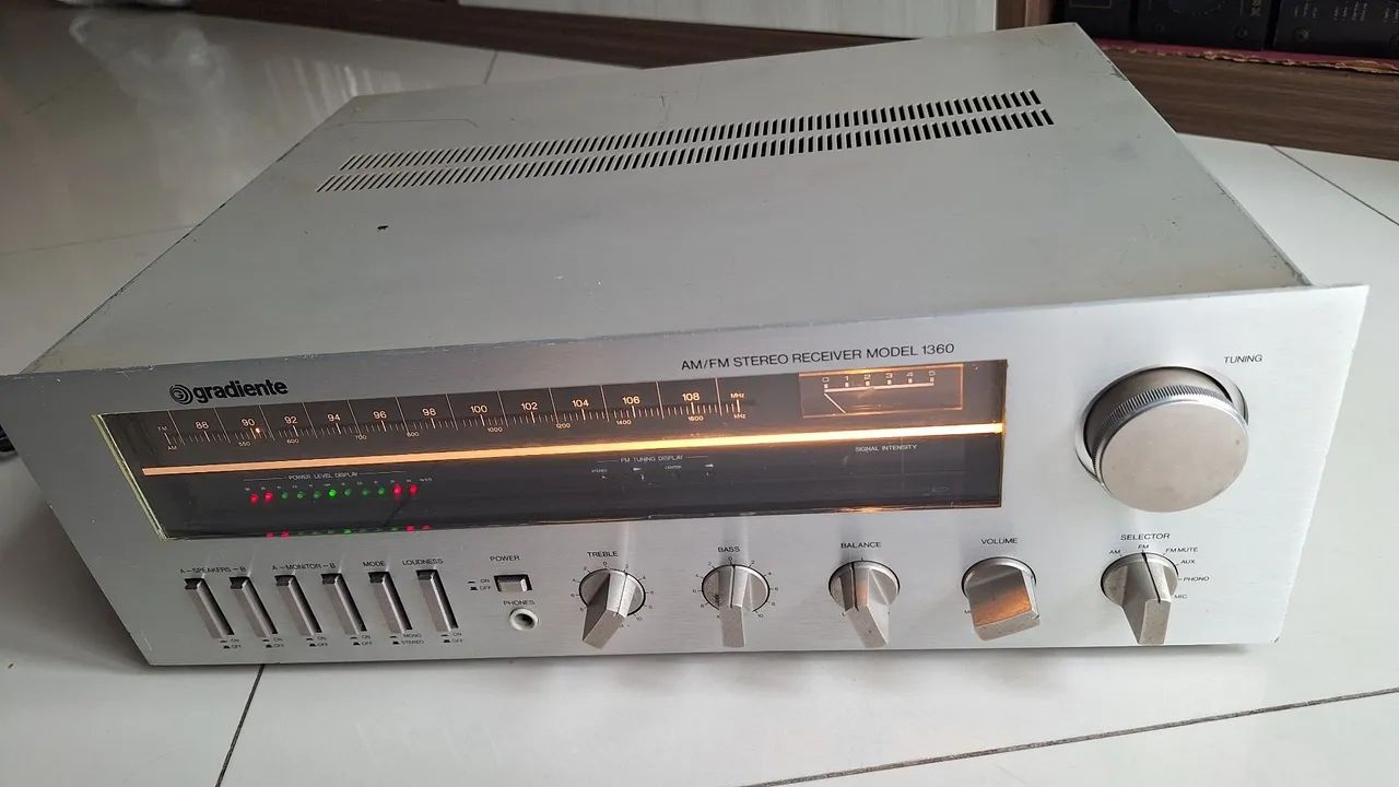 RECEIVER GRADIENTE MODEL 1360  - Foto 2