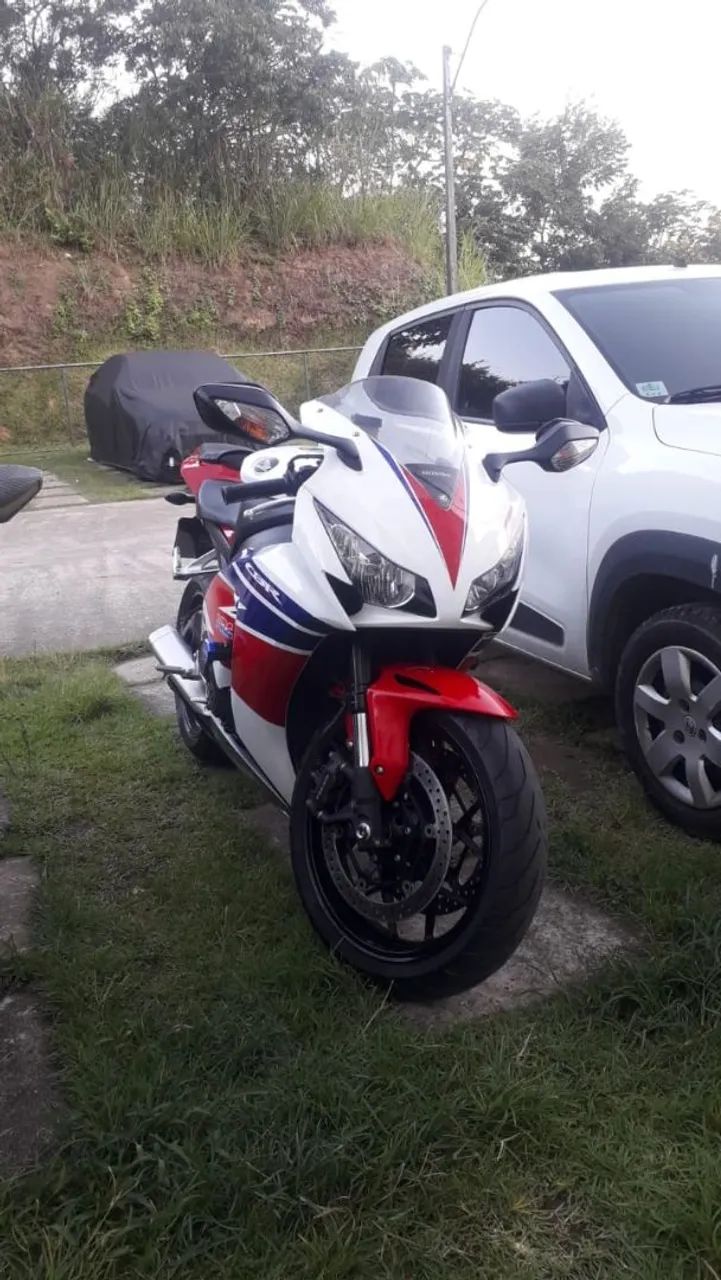 Cbr 1000rr - Foto 4