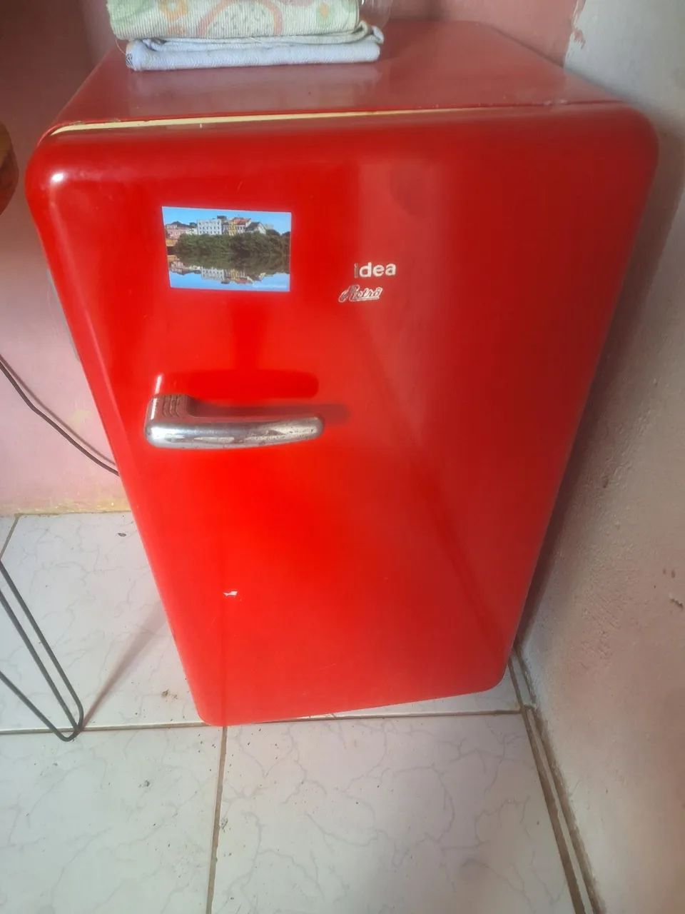 Frigobar Midea 