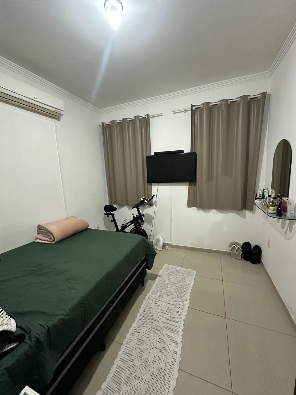 Alugo quarto para solteiro  - Foto 2