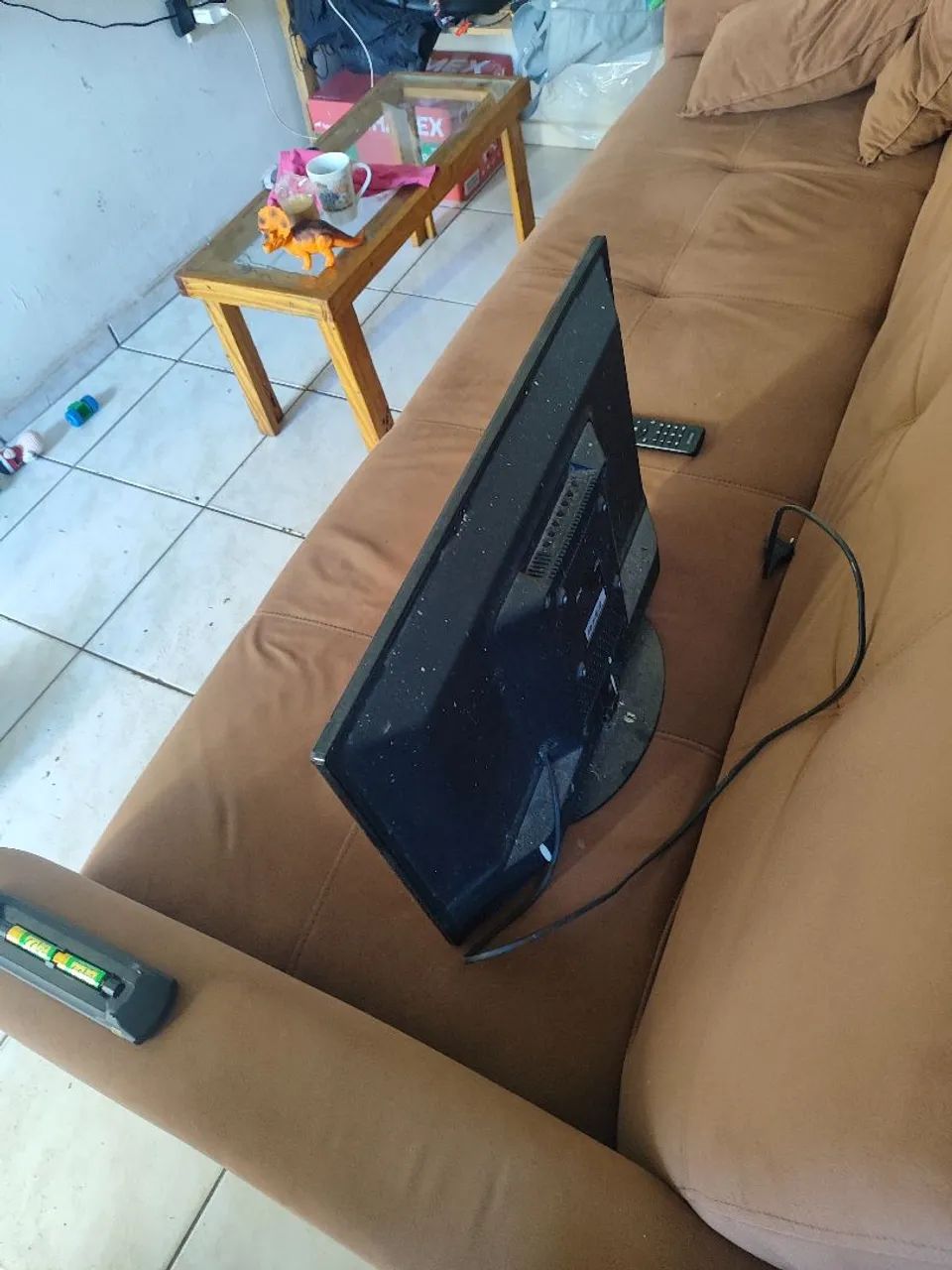 TV AOC 24' - Foto 3