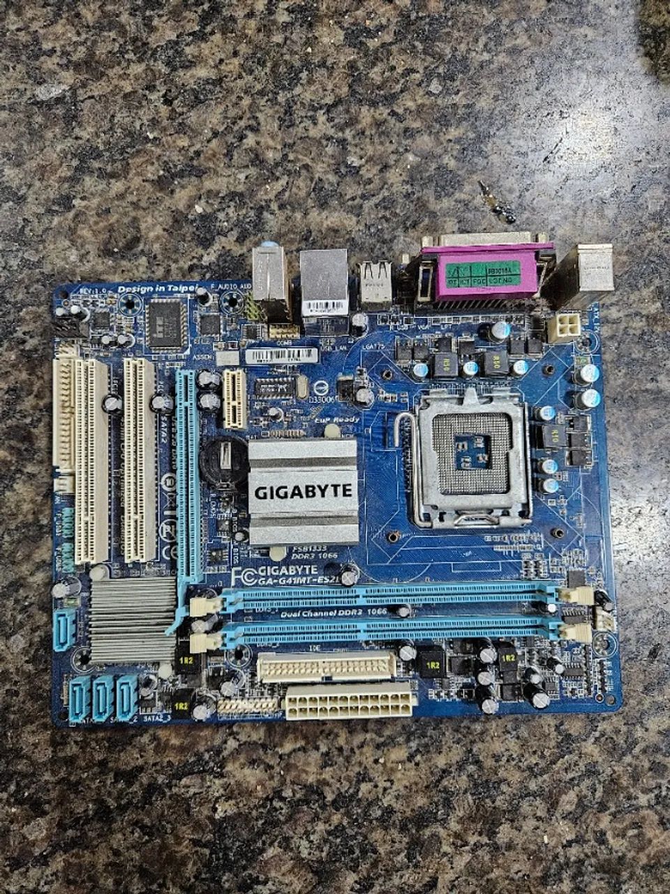 Placa mãe gigabyte - Foto 3