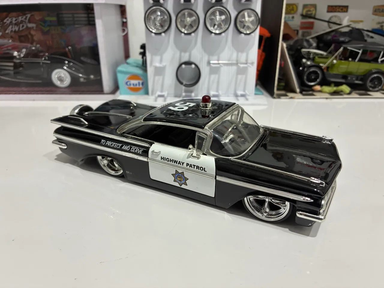 Miniatura chevy Impala 59 polícia  - Foto 3