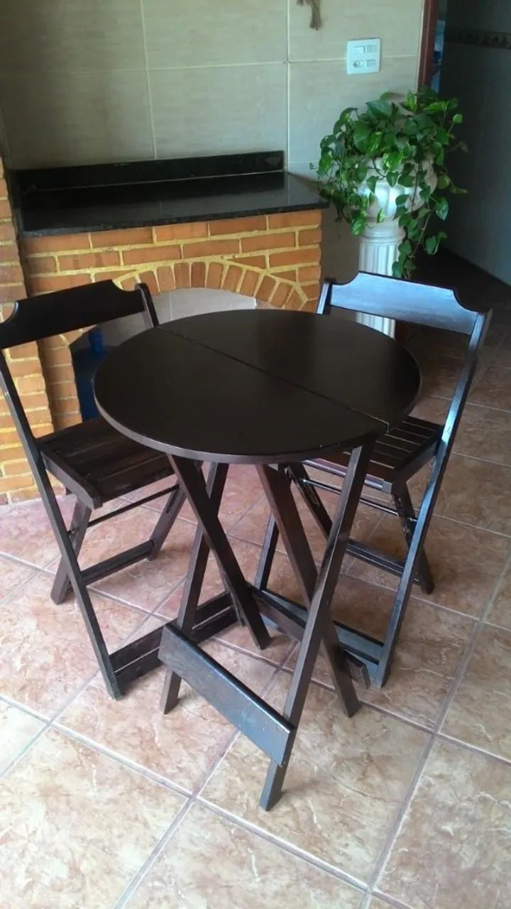 ALUGO JOGOS DE MESA BISTRÔ E DE MADEIRA 