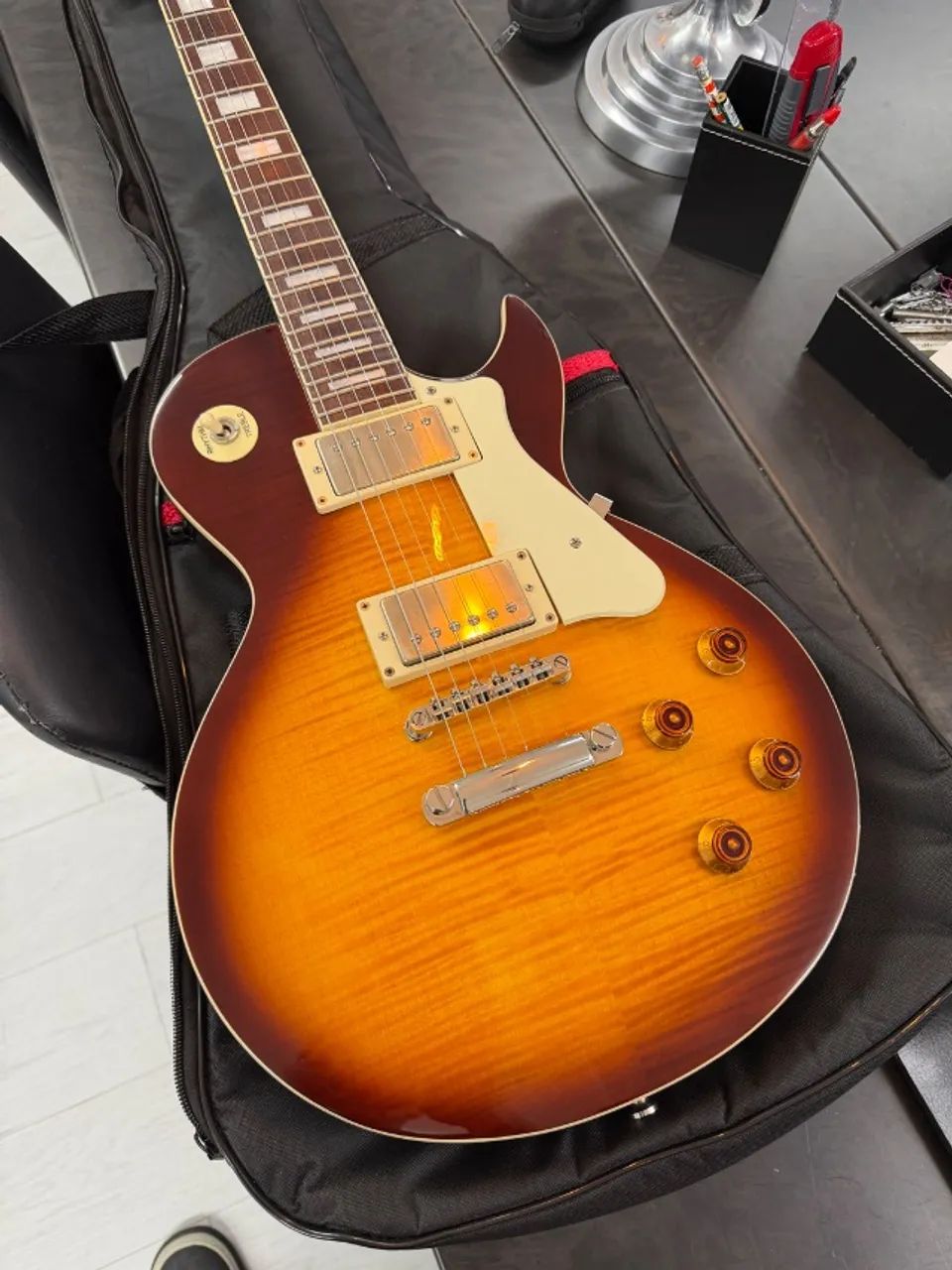 Guitarra Cort Cr250 Vb Classic Rock Les Paul Zerada Regulada - Foto 6