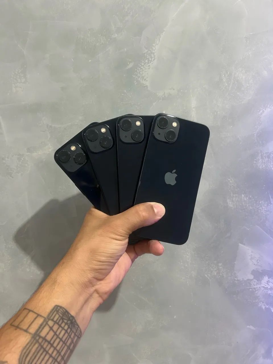 iPhone 13 