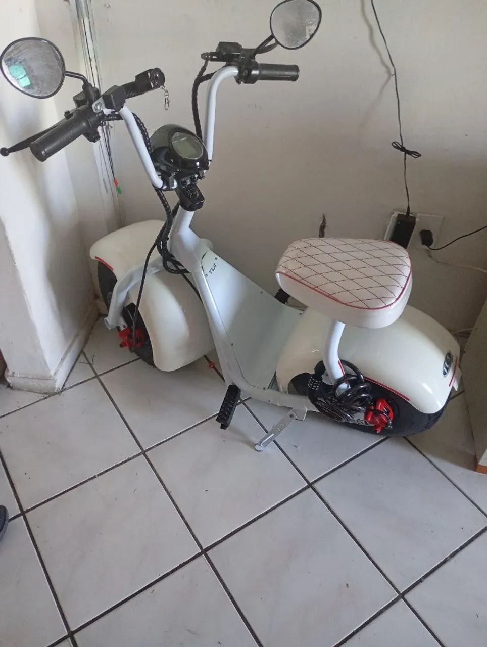 Moto Tui super conservada  - Foto 4