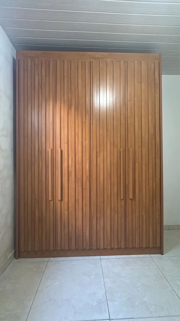 Guarda-roupa 100% MDF