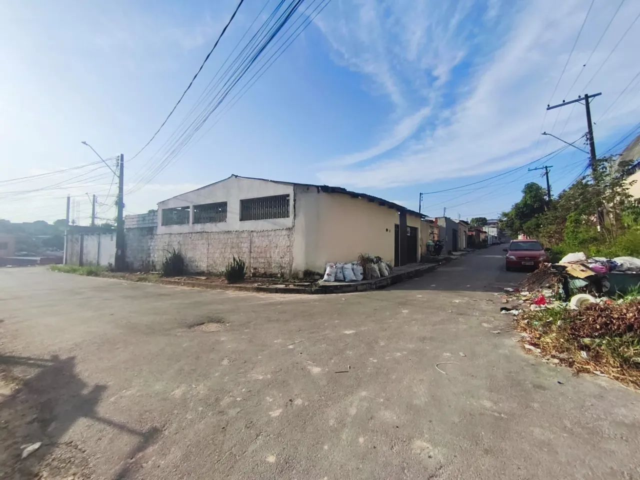 //Alugo casa com quintal e garagem no Nova Cidade  - Foto 3